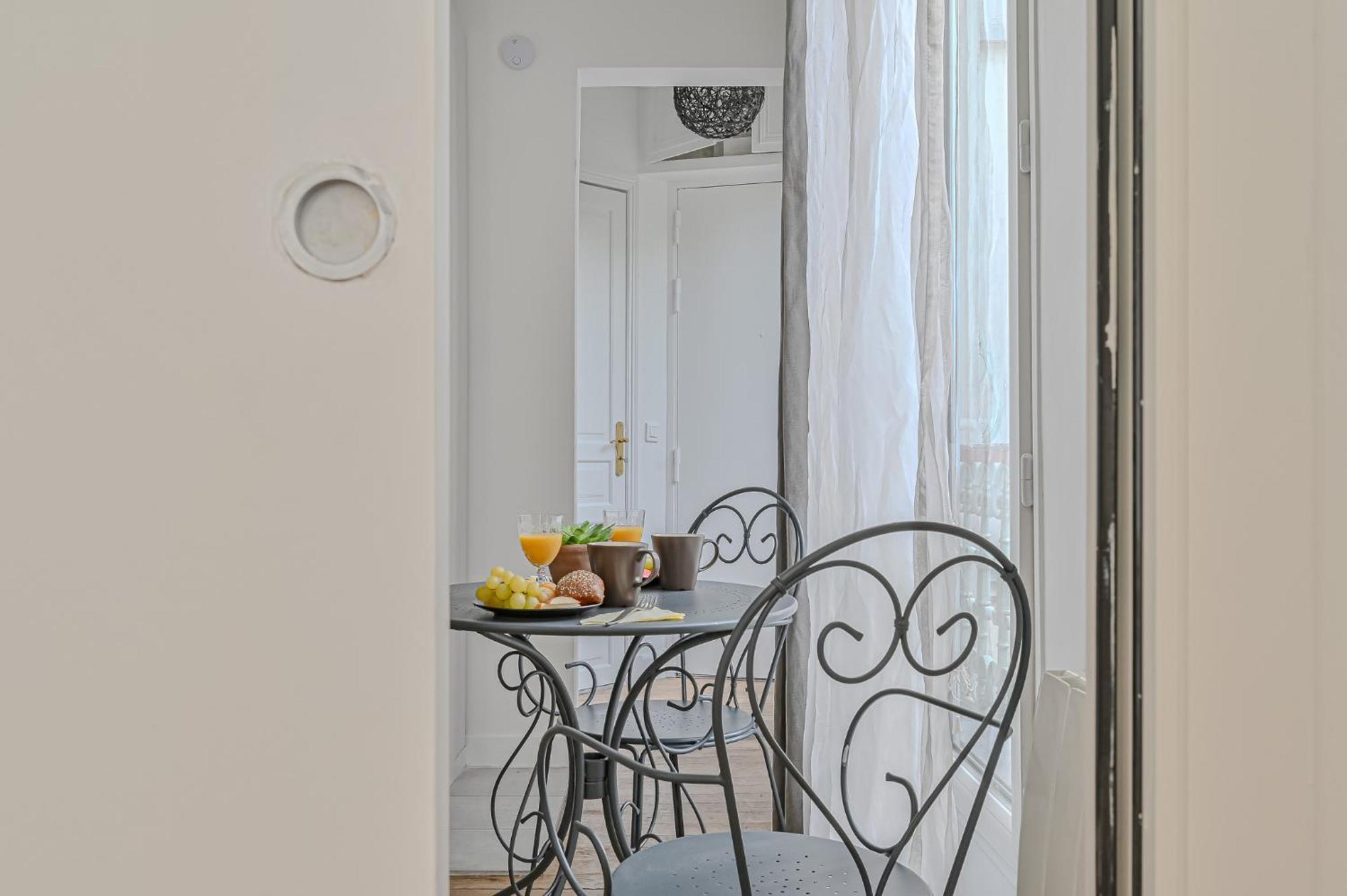 Le Poetique Niche Au Pied Du Sacre-Coeur Apartment Paris Exterior photo